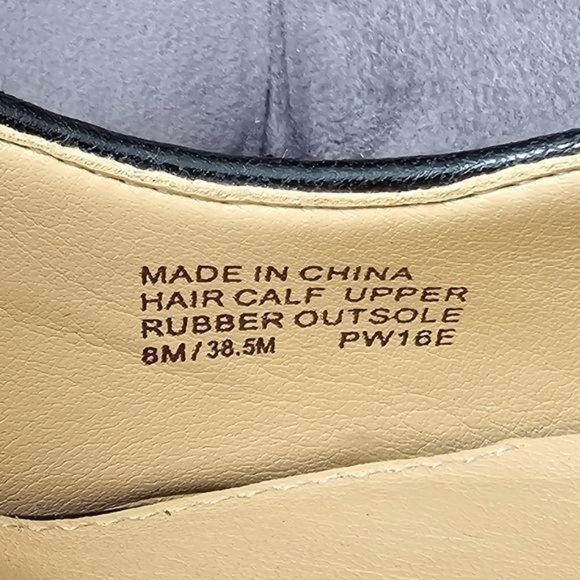 Michael Kors Clara mid spotted haircalf pump - like new condition - Picture 11 of 11